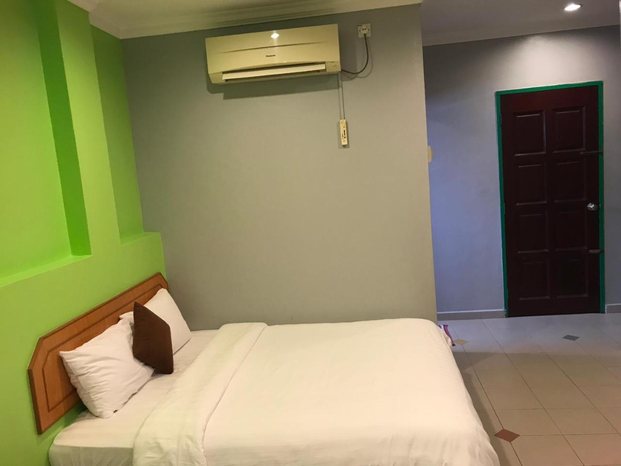 Kangsar Hotel Kuala Kangsar Esterno foto