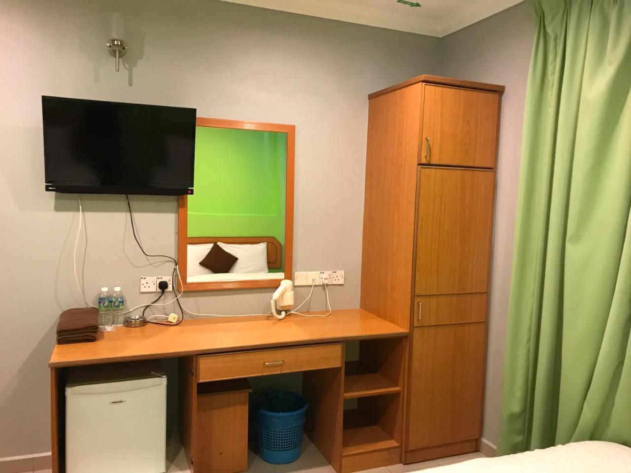 Kangsar Hotel Kuala Kangsar Esterno foto