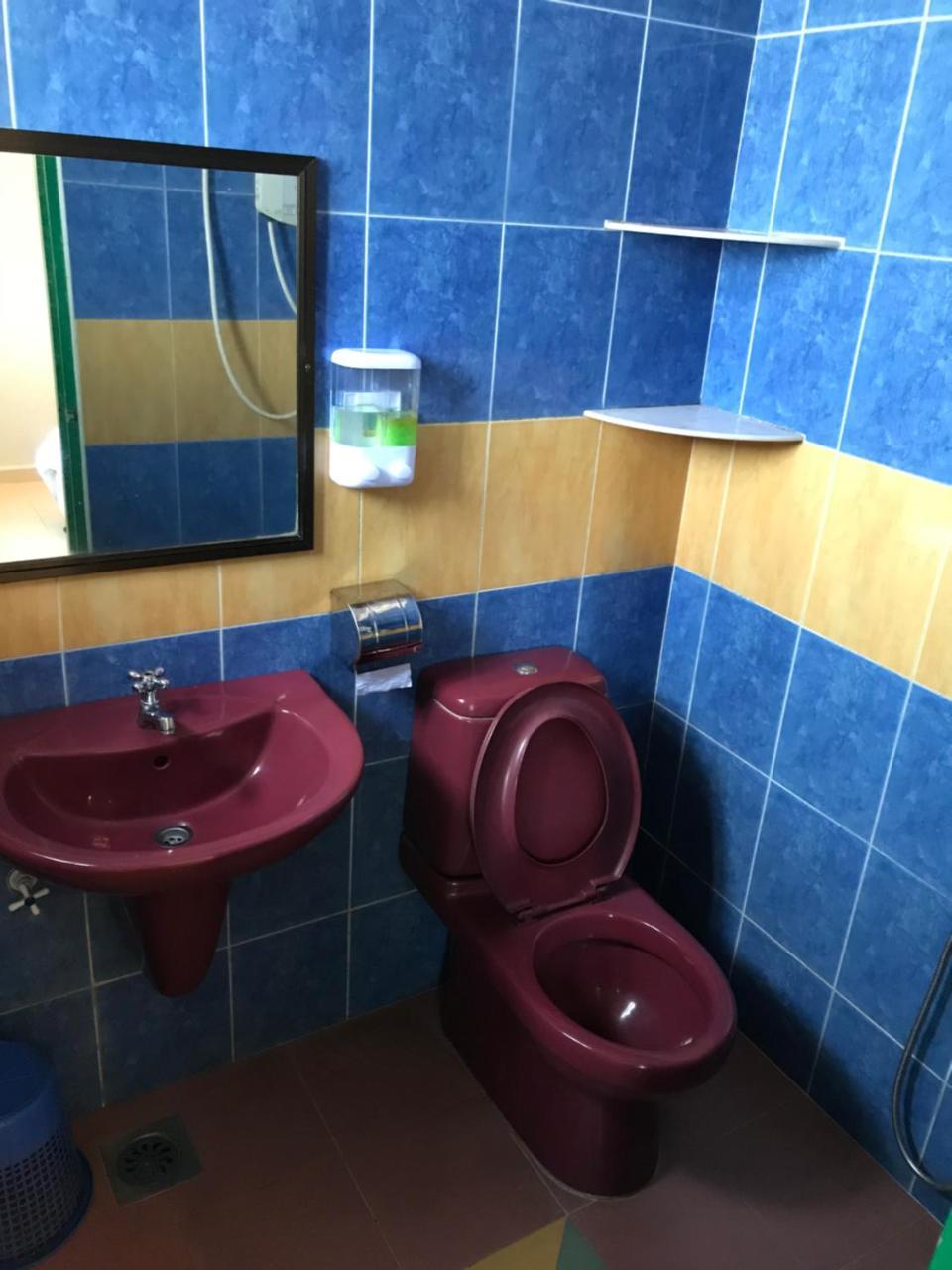 Kangsar Hotel Kuala Kangsar Esterno foto